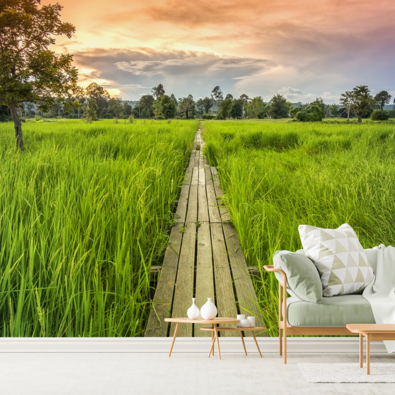 Fototapete sonnenuntergang über einer hölzernen brücke in Khonburi – Wallnifity®