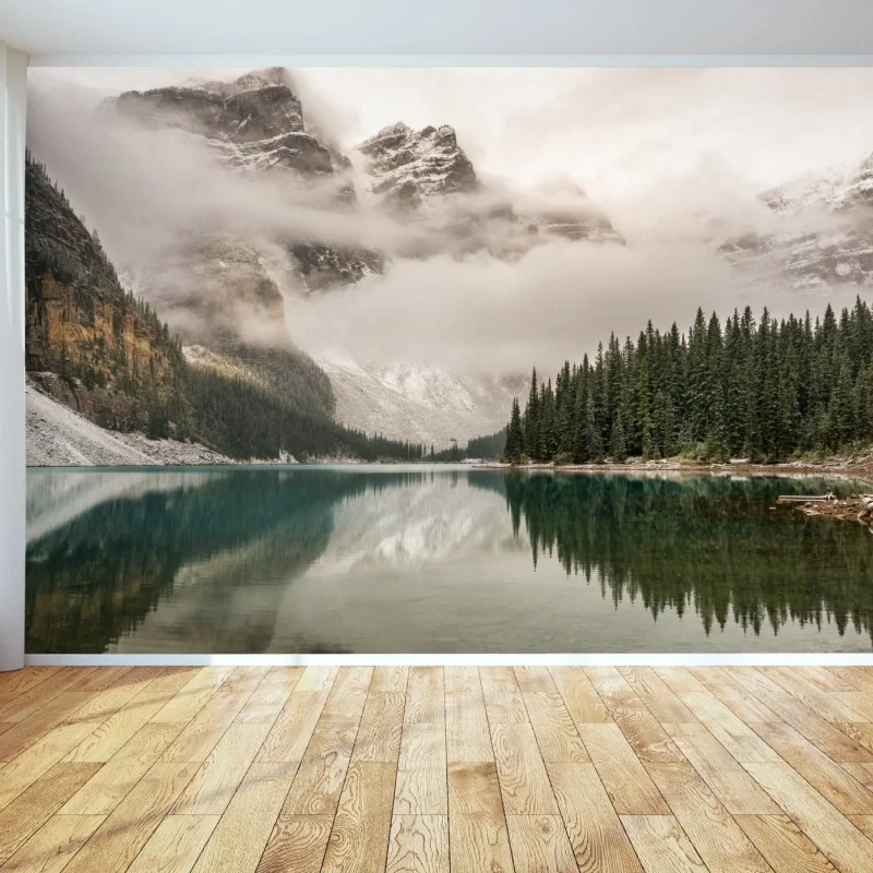 Fototapete nebliger bergsee mit spiegelung