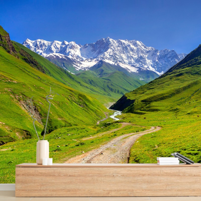 Fototapete majestätischer blick auf Shkhara von Ushguli – Wallnifity®