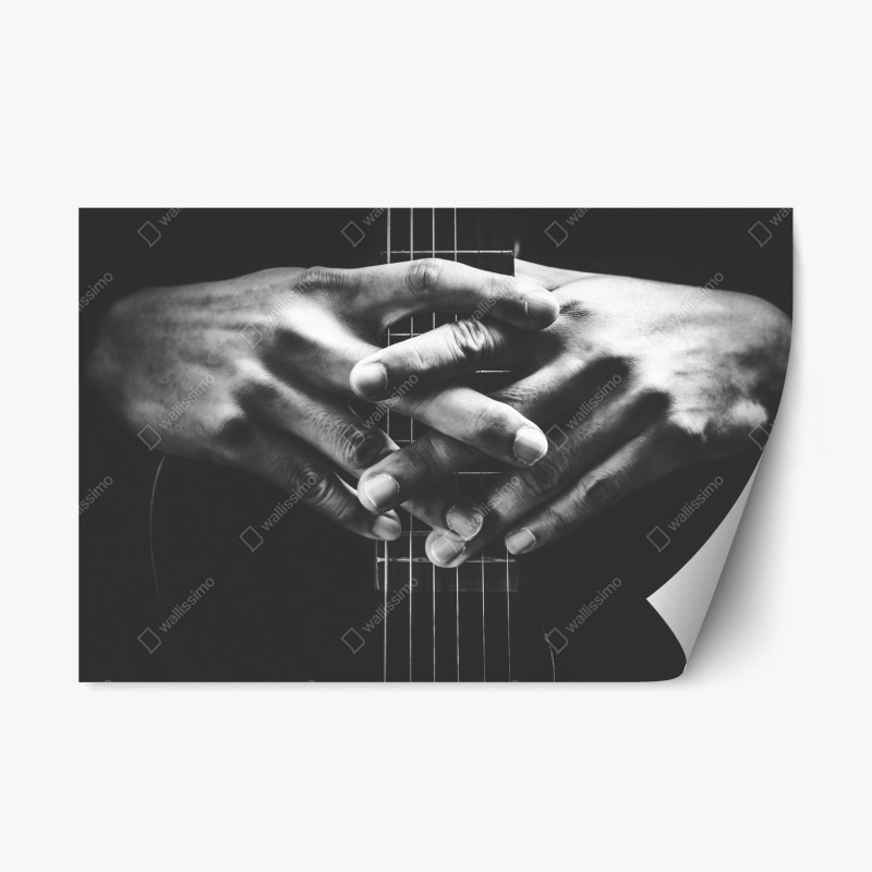 Repositionierbarer Aufkleber verschränkte hände auf gitarrensaiten