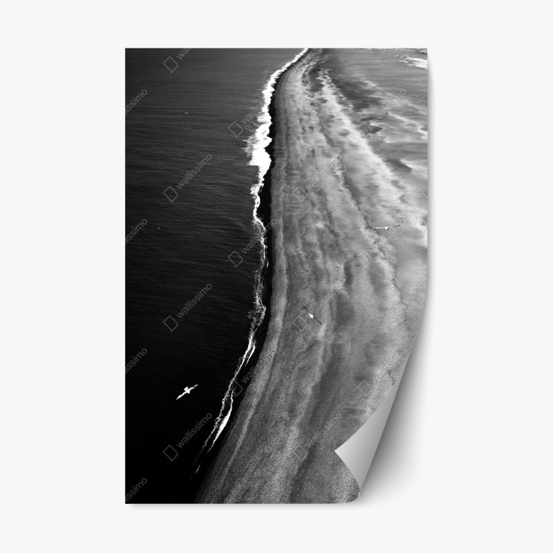 Repositionierbarer Aufkleber monochrome küstenaufnahme aus der luft