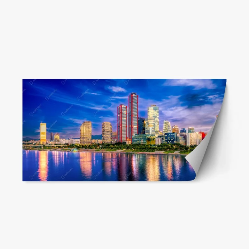 Repositionierbarer Aufkleber lebendige stadtskyline bei dämmerung