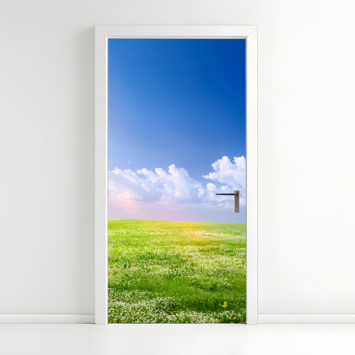 Türaufkleber sonnige frühlingswiese unter blauem himmel – Wallnifity®