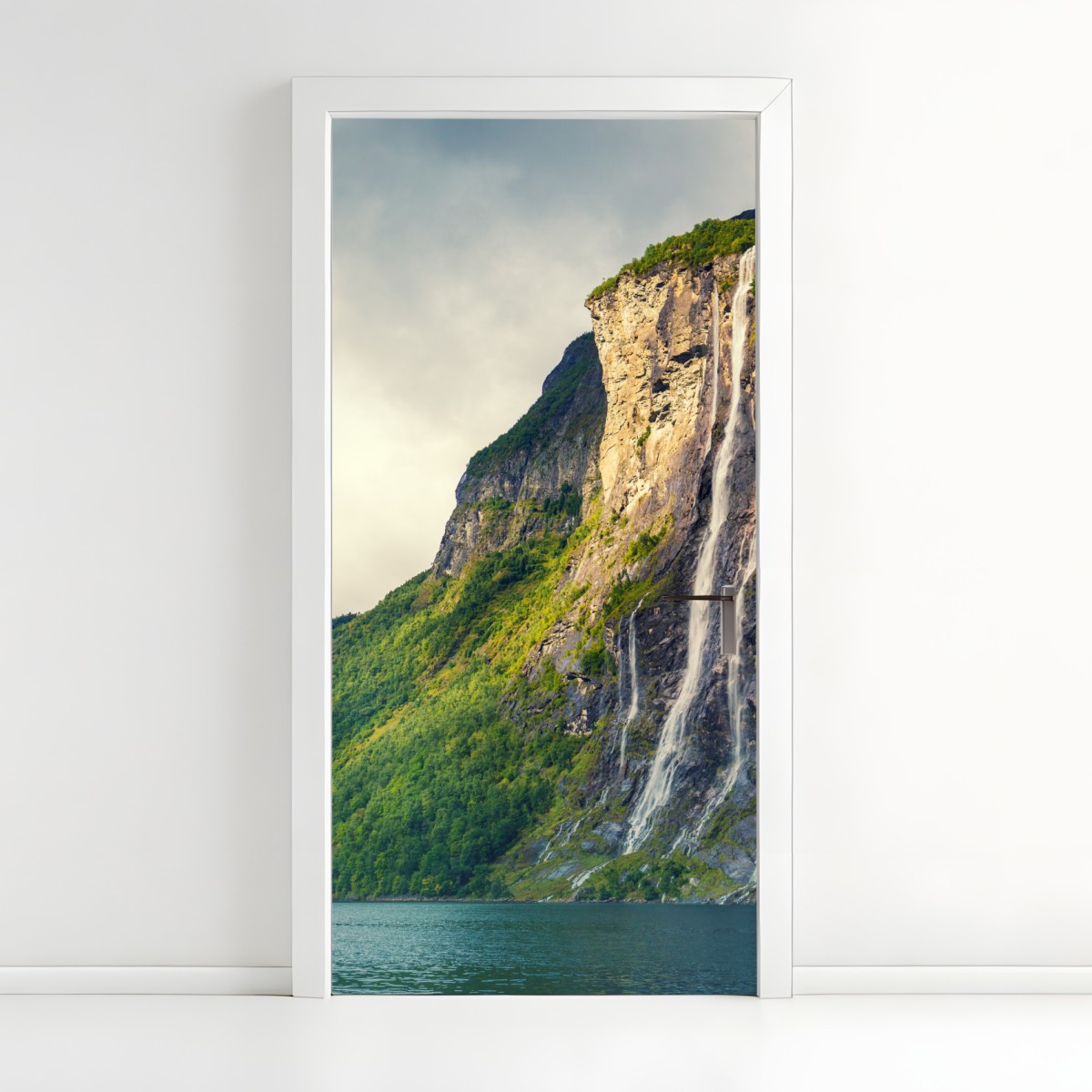 Türaufkleber wasserfälle an fjordklippen – Wallnifity®