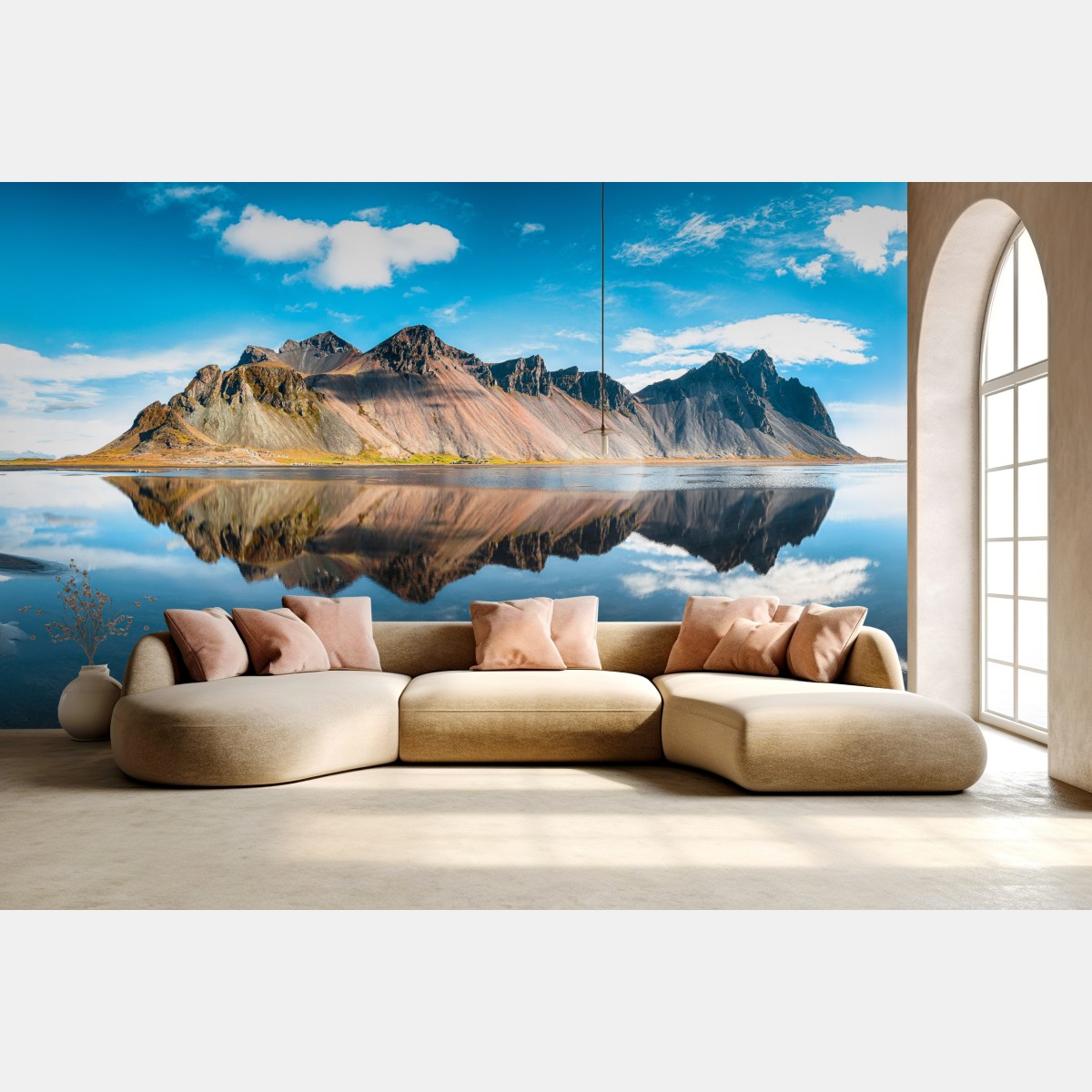 Fototapete gespiegeltes Vestrahorn bei Stokksnes, Island – Wallnifity®