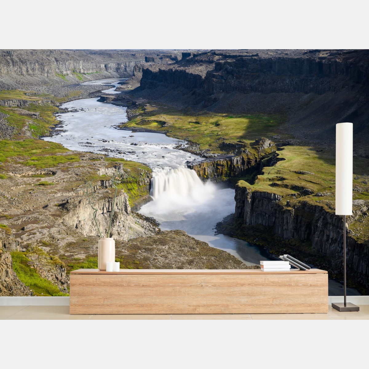 Fototapete majestätischer wasserfall in einer isländischen schlucht – Wallnifity®