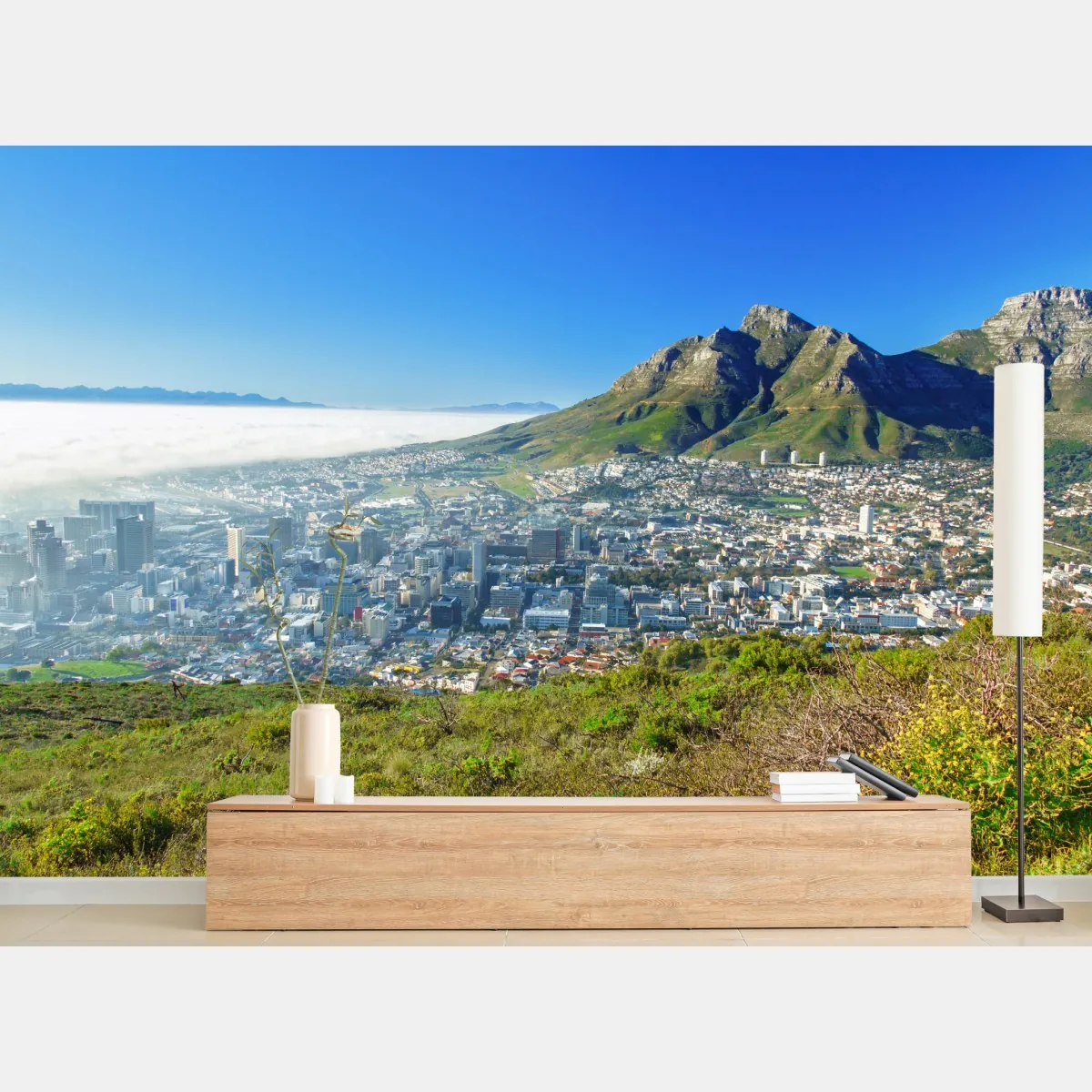 Fototapete stadtpanorama mit bergen und blauem himmel – Wallnifity®