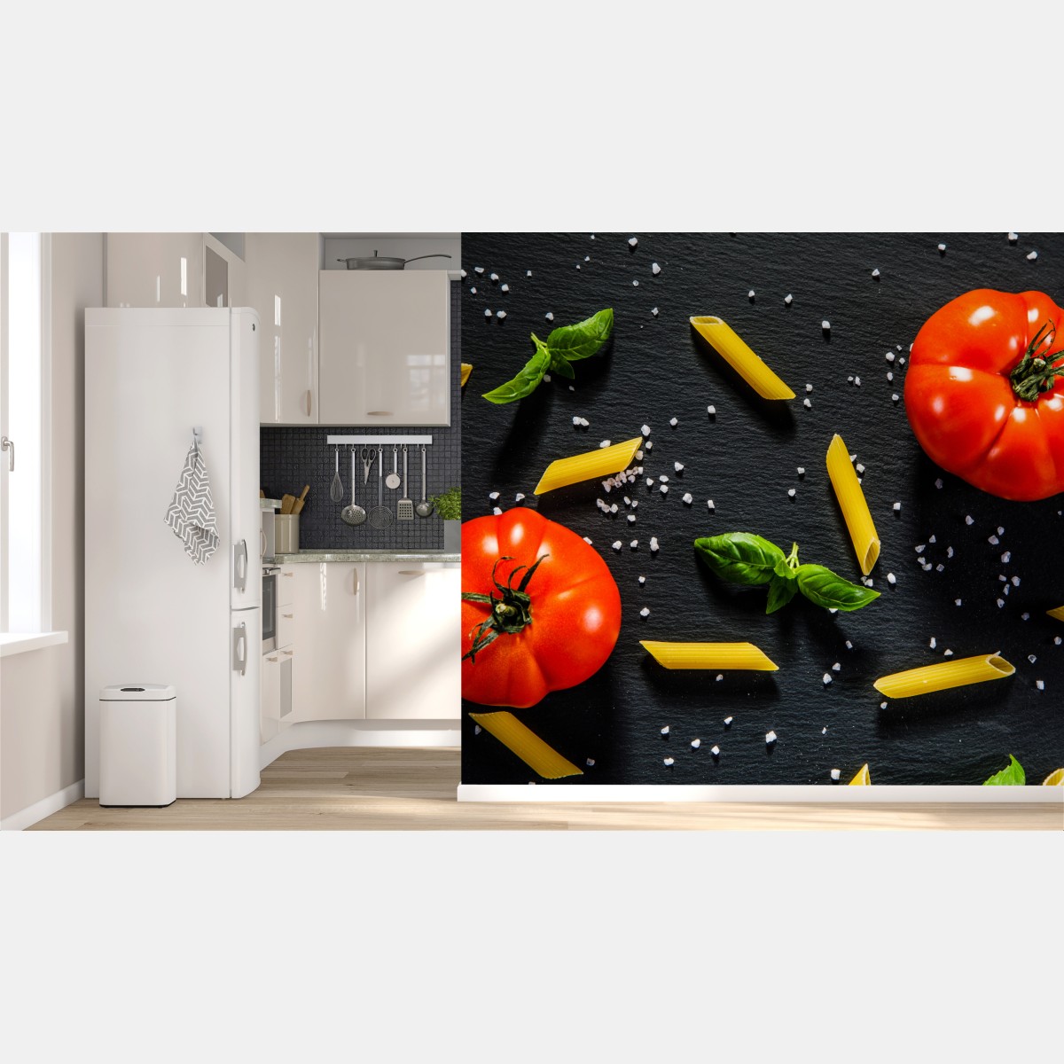 Fototapete tomaten und penne auf schwarzem schiefer – Wallnifity®