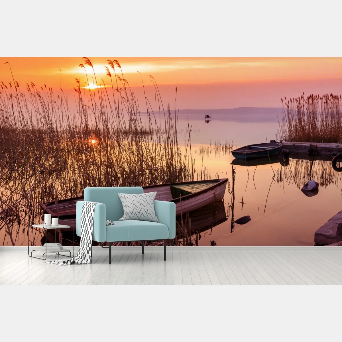 Fototapete sonnenuntergang am see mit vertäuten booten – Wallnifity®