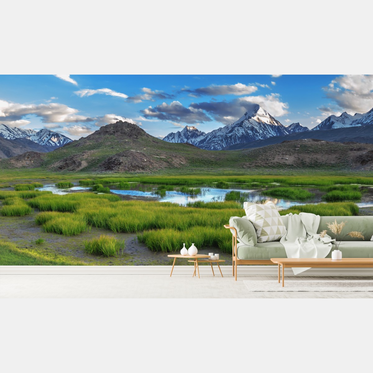 Fototapete ruhiger bergsee im Himalaya im sommer – Wallnifity®