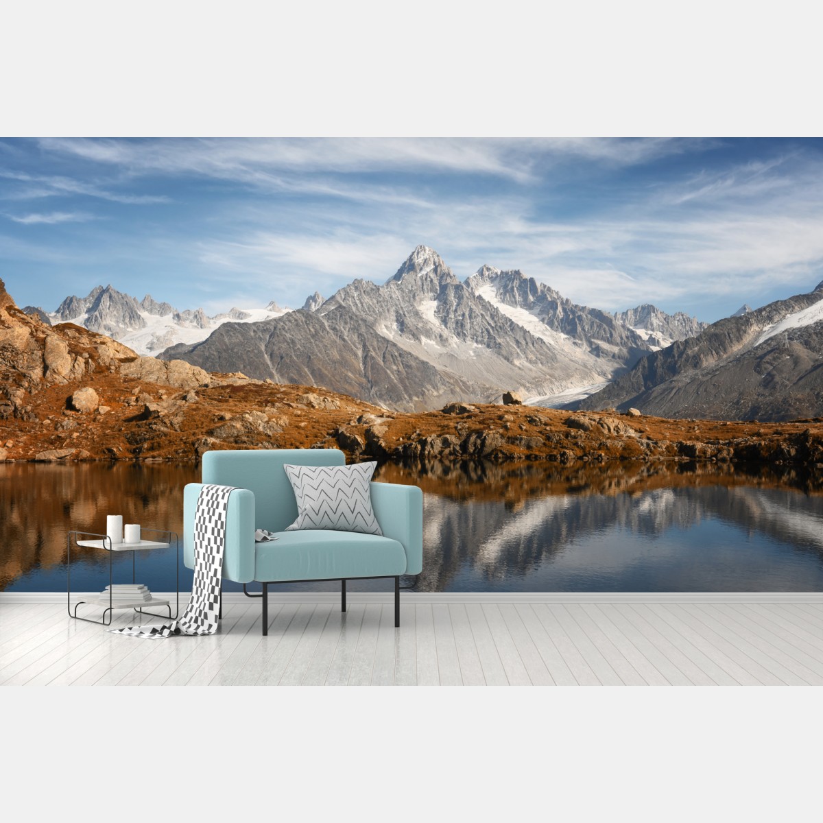 Fototapete ruhige alpenberge im see gespiegelt – Wallnifity®