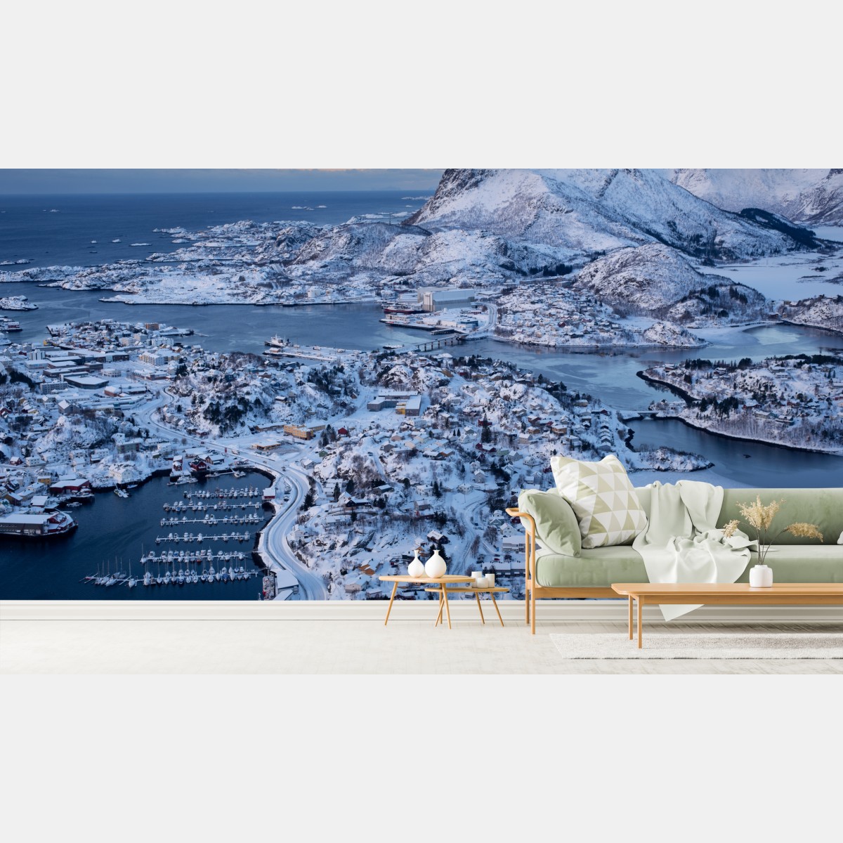 Fototapete winterliche luftaufnahme des hafens von Svolvaer, Norwegen – Wallnifity®