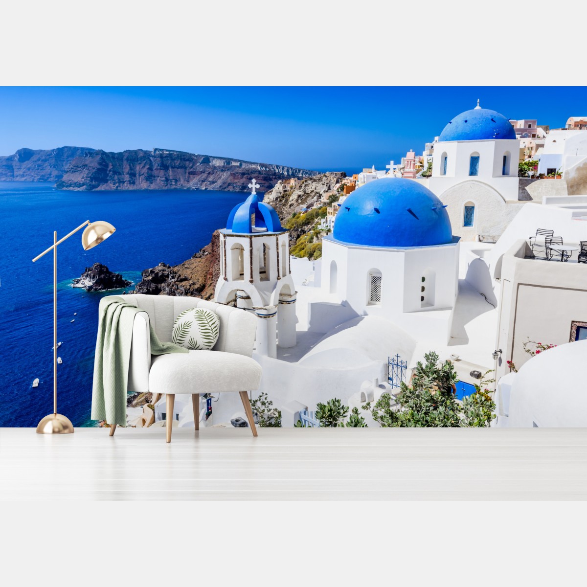 Fototapete Santorini blaue kuppeln über der kaldera – Wallnifity®