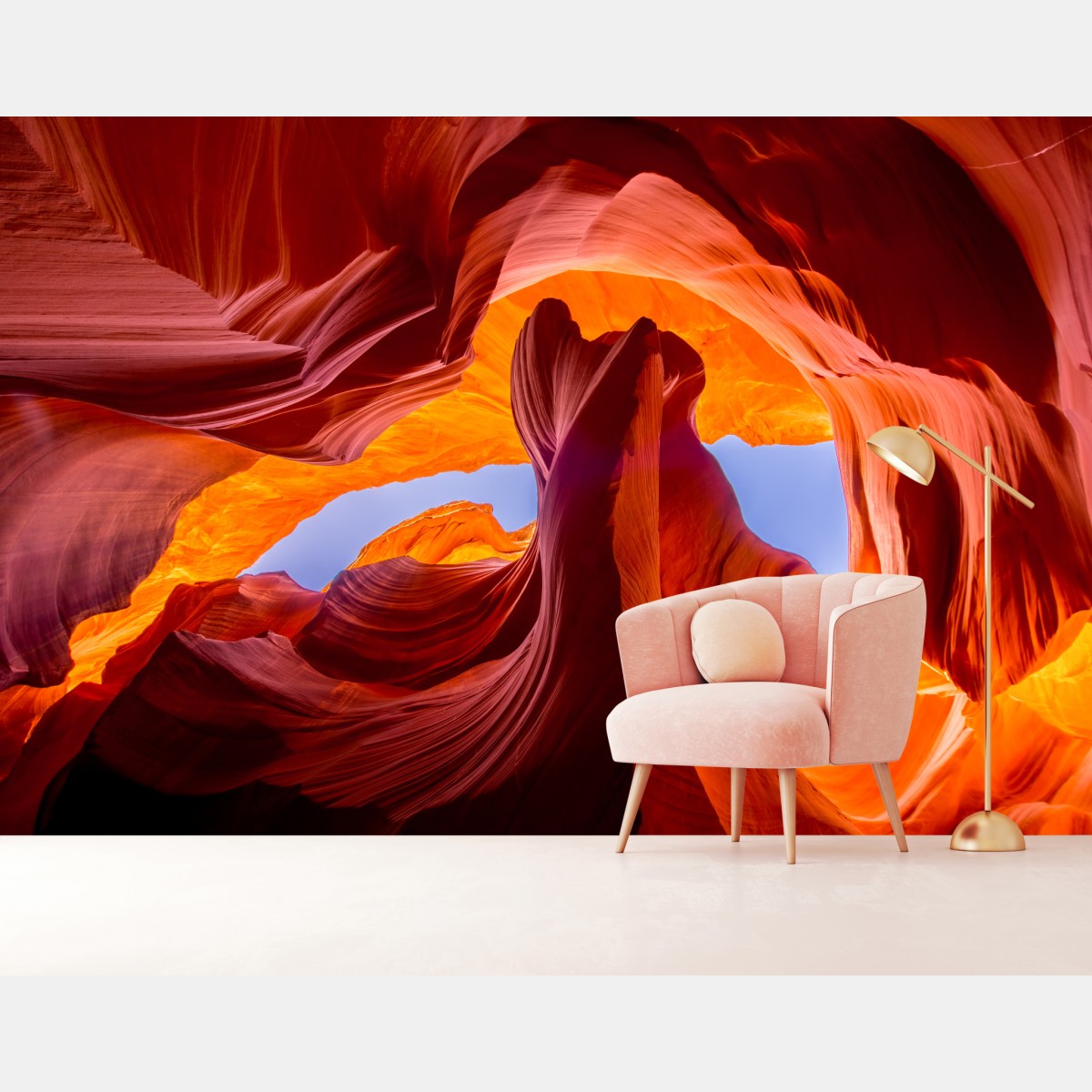 Fototapete sonnenbeleuchteter sandsteincanyon mit lebendigen kurven – Wallnifity®
