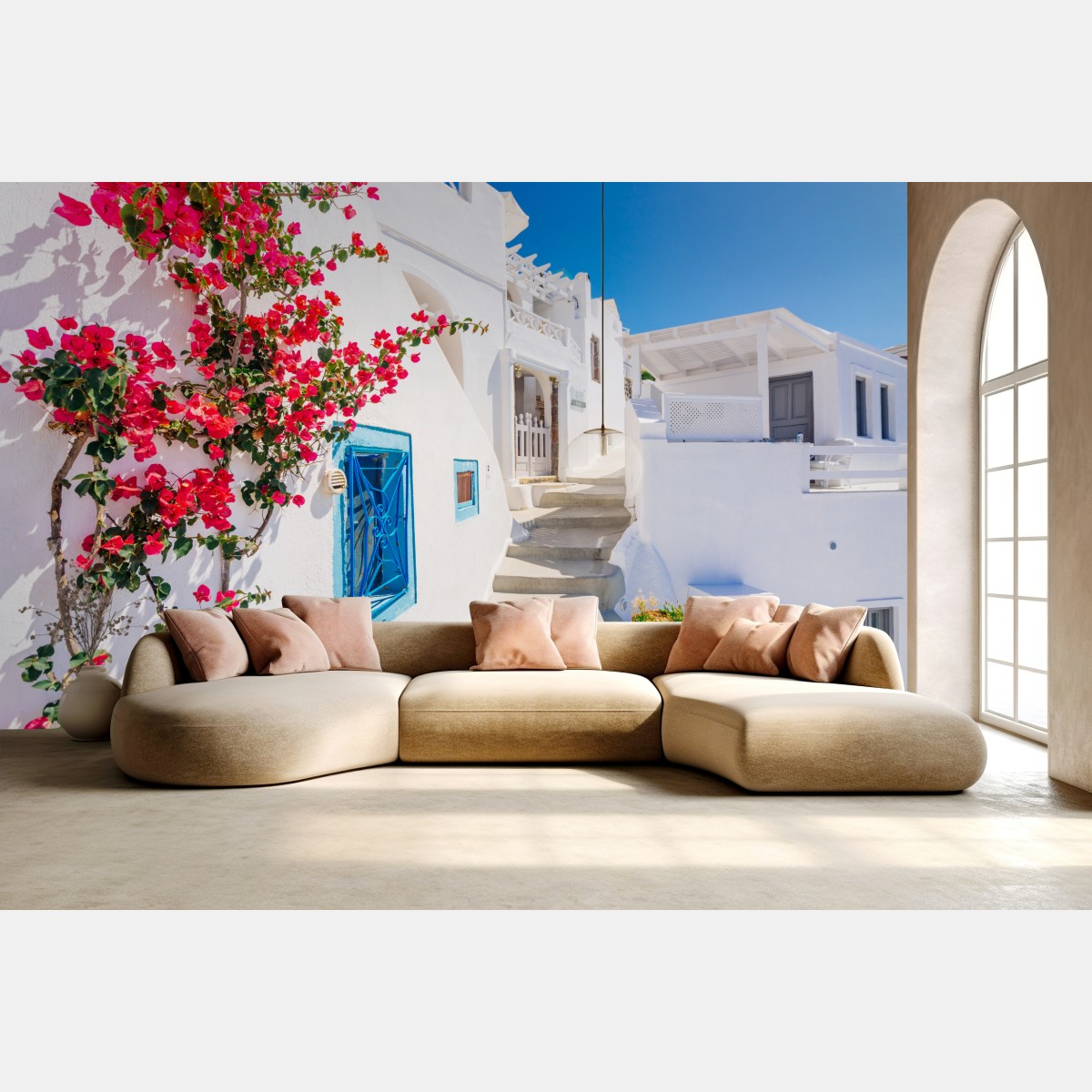 Fototapete Santorini weiße gasse mit bougainvillea – Wallnifity®