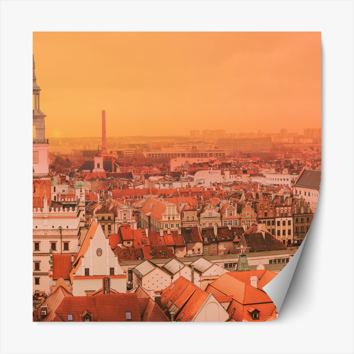 Repositionierbarer Aufkleber warmer sonnenuntergang über historischen stadtdächern – Wallnifity®