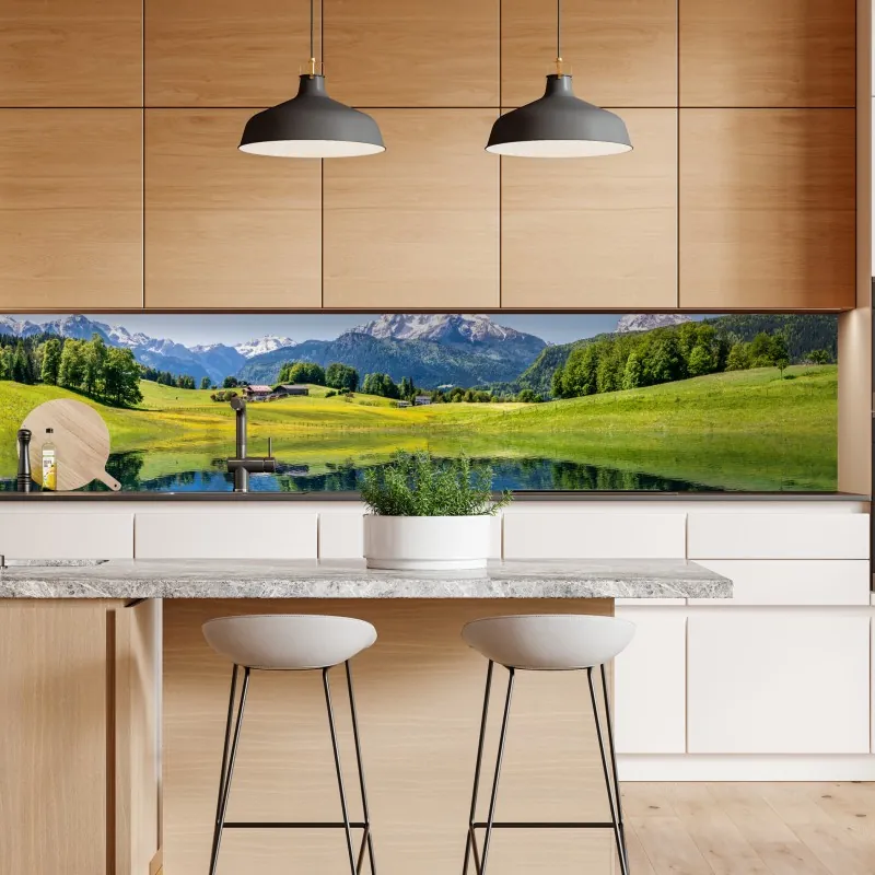 Repositionierbarer Aufkleber goldenes blatt auf schwarzem hintergrund – Wallnifity®