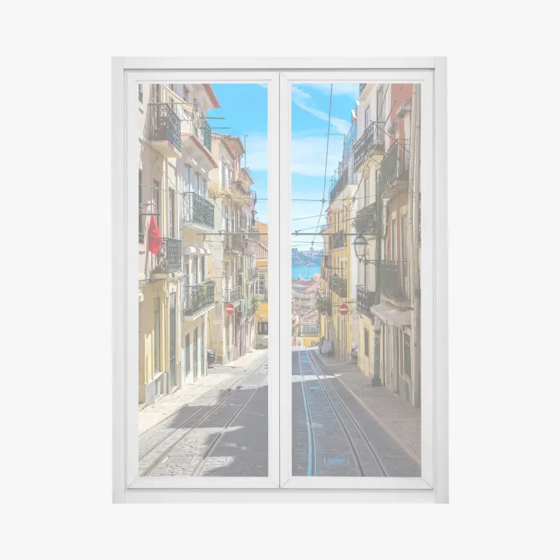 Fensteraufkleber alte straße in Lissabon an einem sommerlichen tag