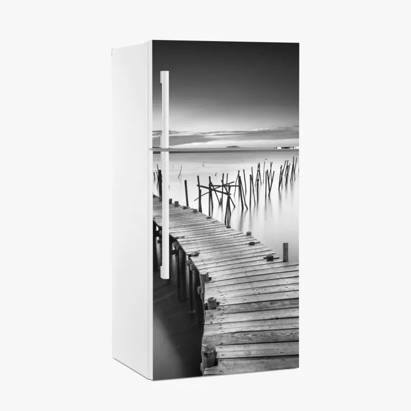 Kühlschrankaufkleber intime hände auf klaviertasten in monochrom – Wallnifity®