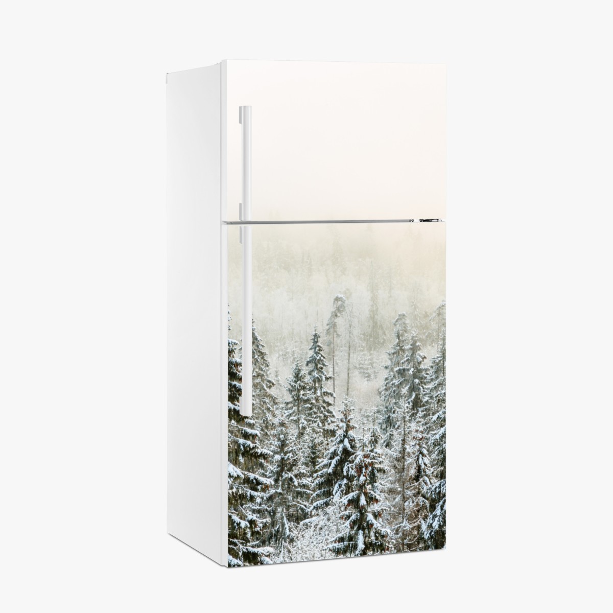 Kühlschrankaufkleber verschneiter wald im sanften nebel – Wallnifity®