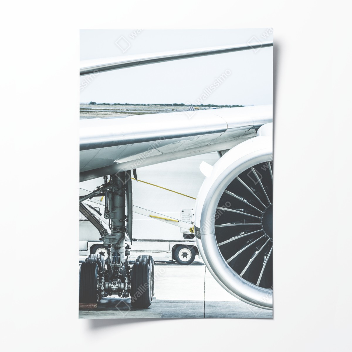 Poster nahaufnahme triebwerk am terminal – Wallnifity®
