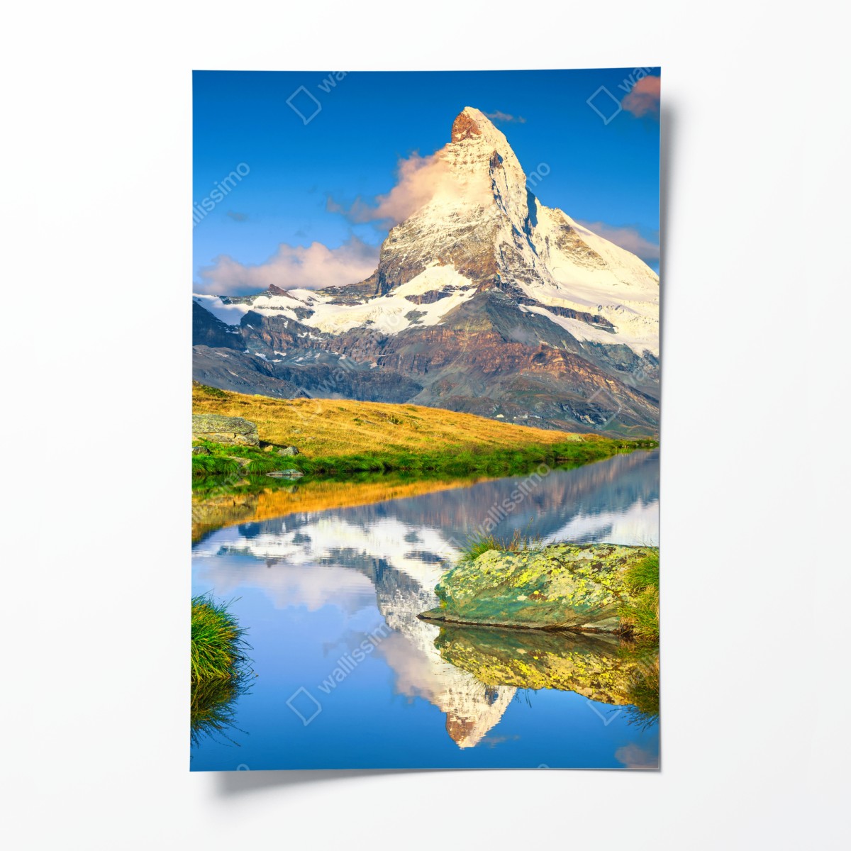 Poster majestätisches Matterhorn gespiegelt im alpensee – Wallnifity®