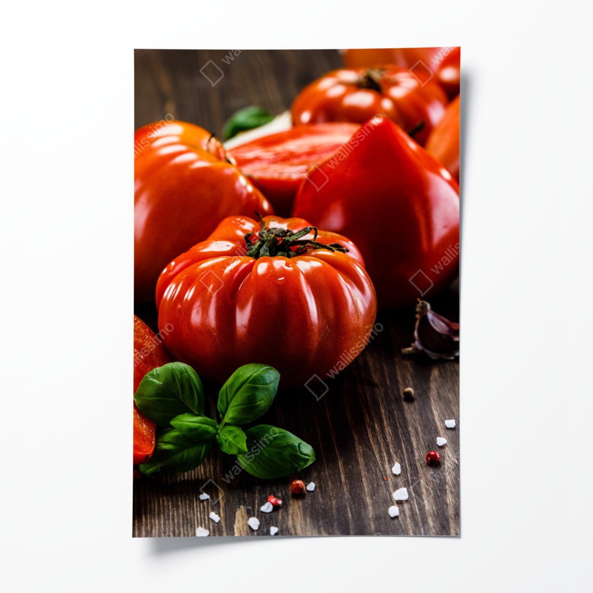Poster reife tomaten auf rustikalem holztisch – Wallnifity®
