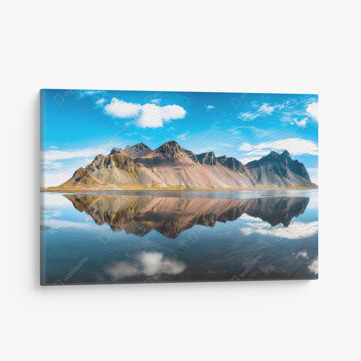 Leinwandbild gespiegeltes Vestrahorn bei Stokksnes, Island – Wallnifity®