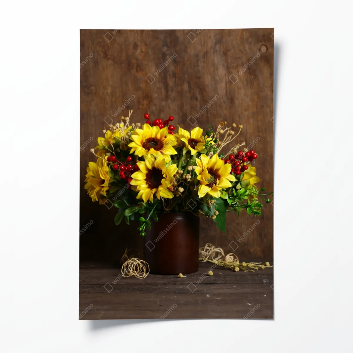 Poster herbstlicher sonnenblumenstrauß vor holzhintergrund – Wallnifity®