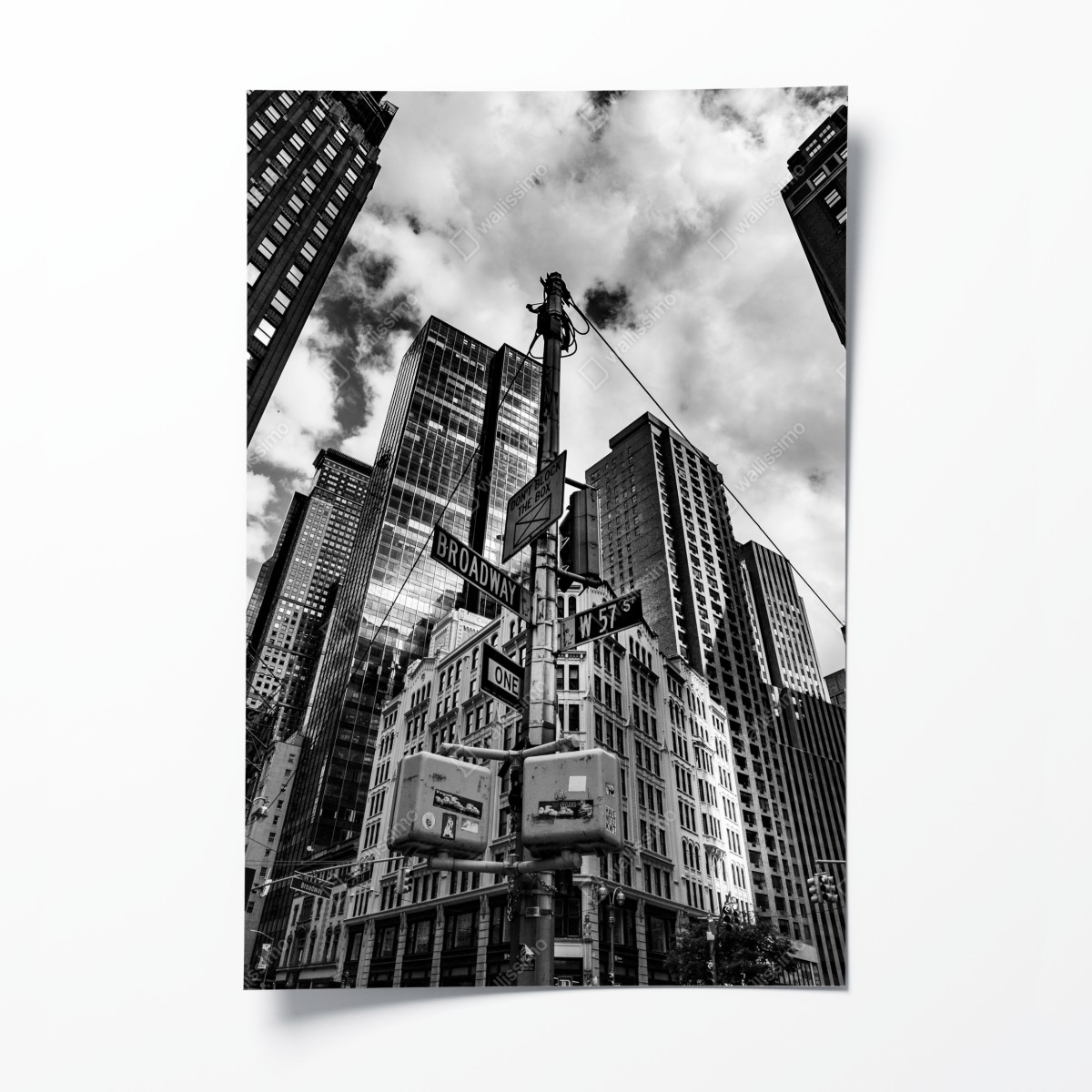 Poster Broadway und W 57 St – städtische szene in schwarzweiß – Wallnifity®