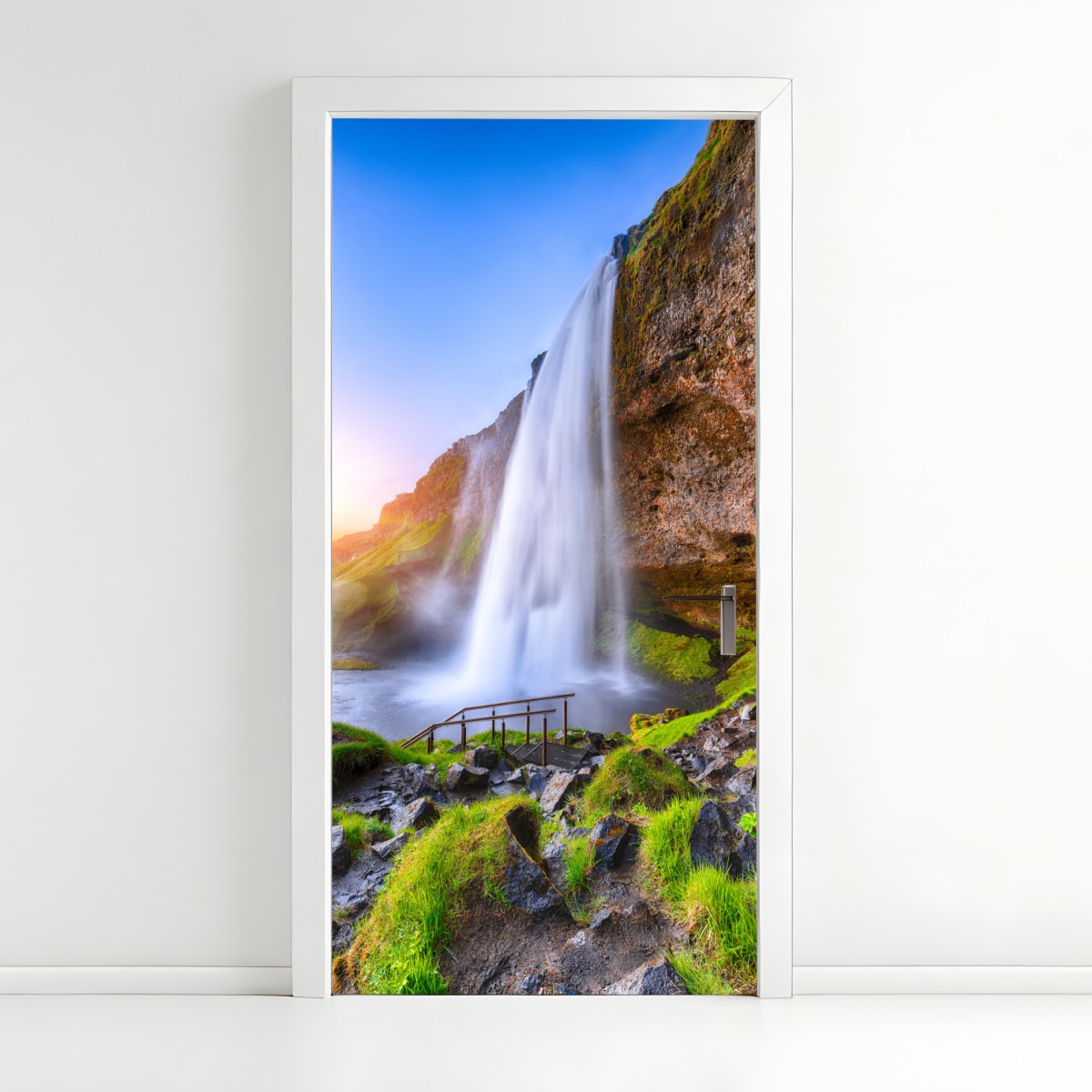 Türaufkleber Seljalandsfoss wasserfall im sonnenuntergang – Wallnifity®