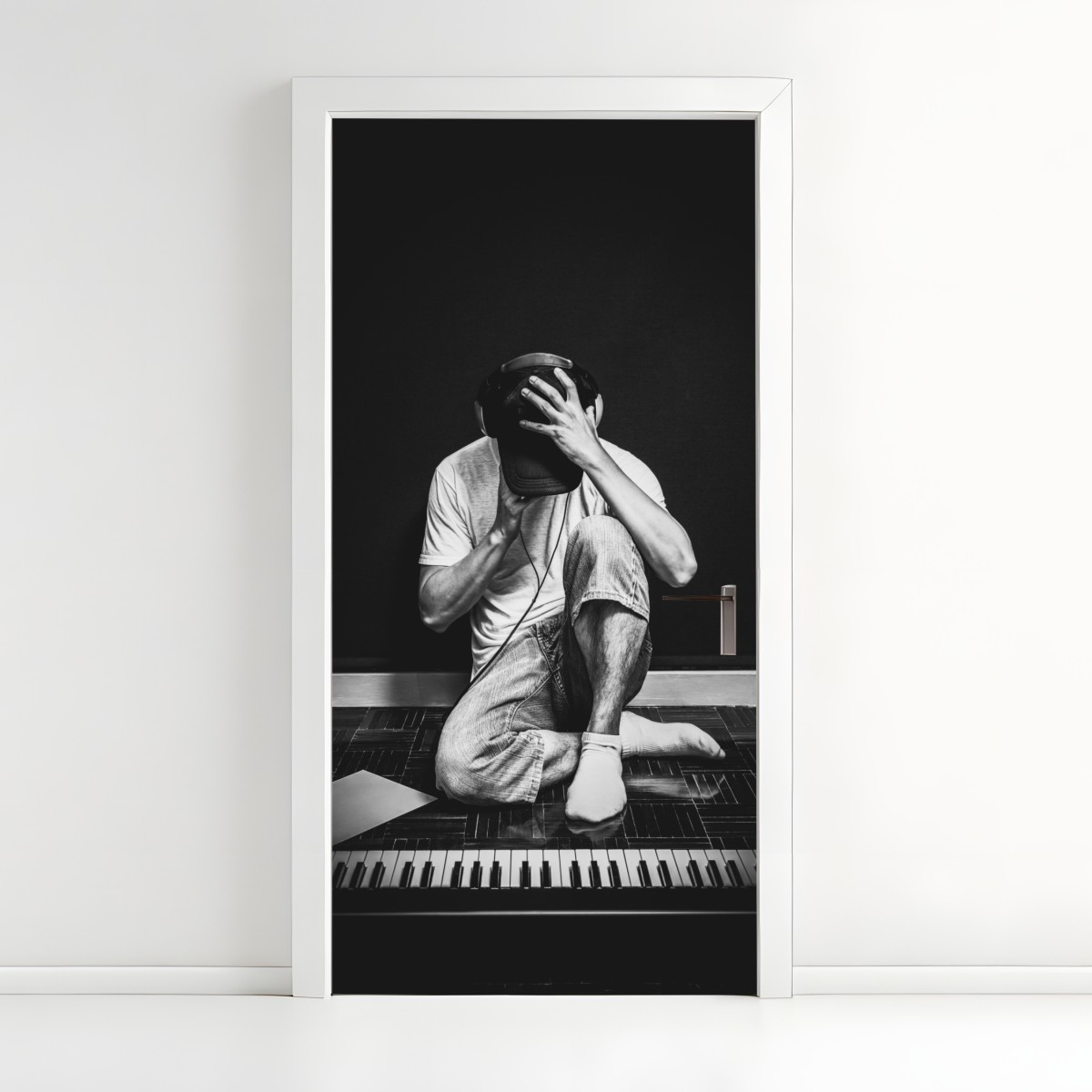 Türaufkleber introvertierter musiker am keyboard – Wallnifity®