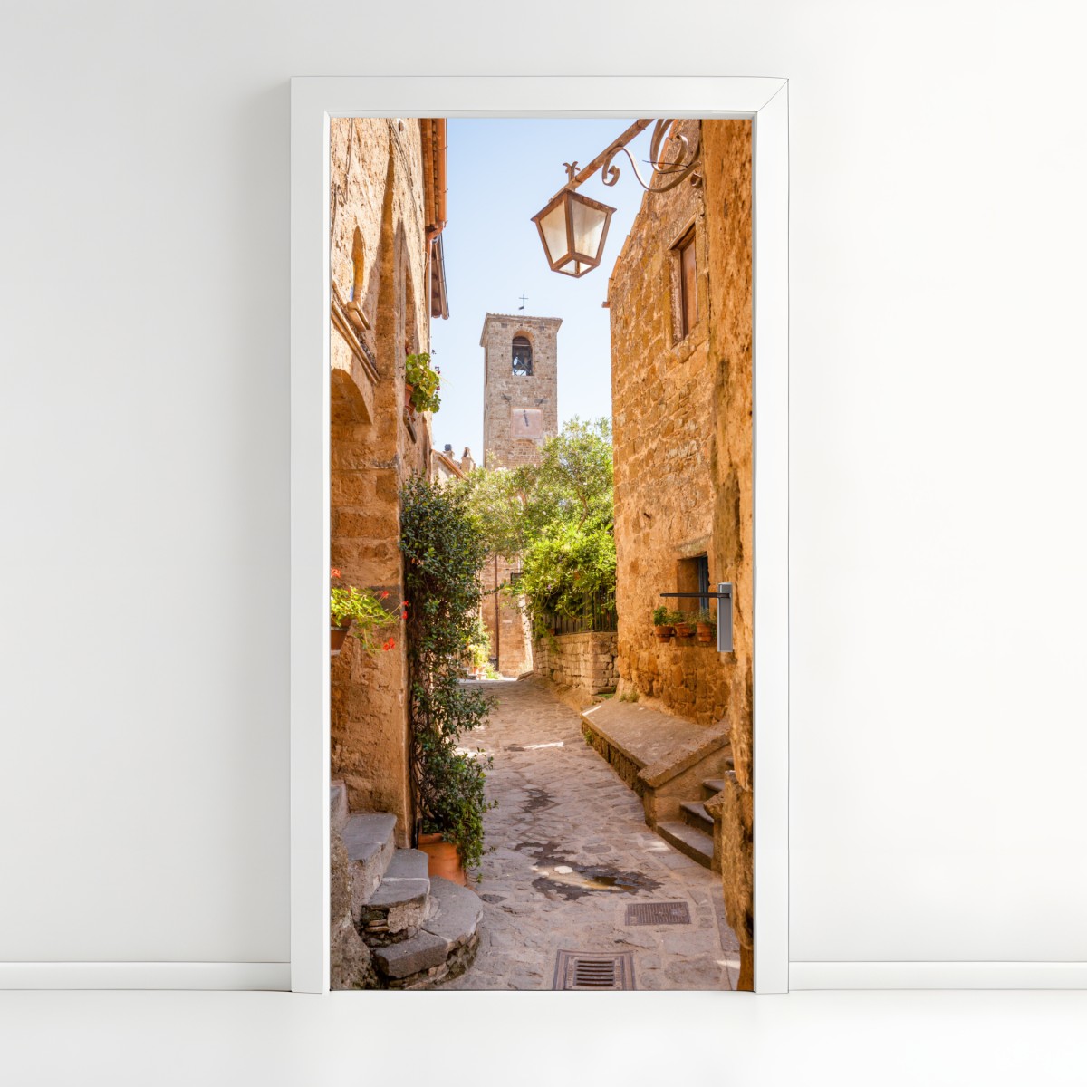 Türaufkleber sonnige gasse in Civita di Bagnoregio – Wallnifity®