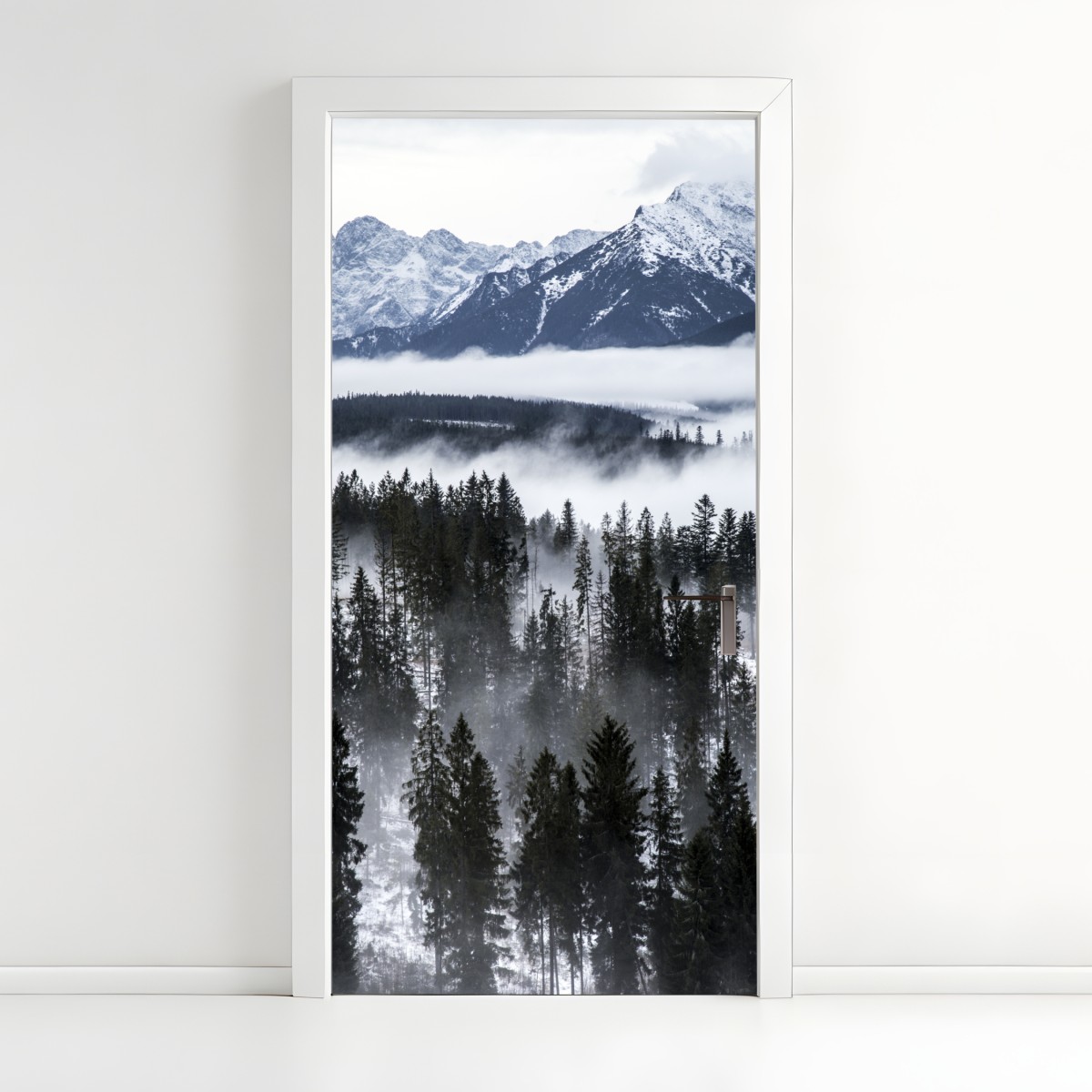 Türaufkleber Tatra im winternebel – Wallnifity®