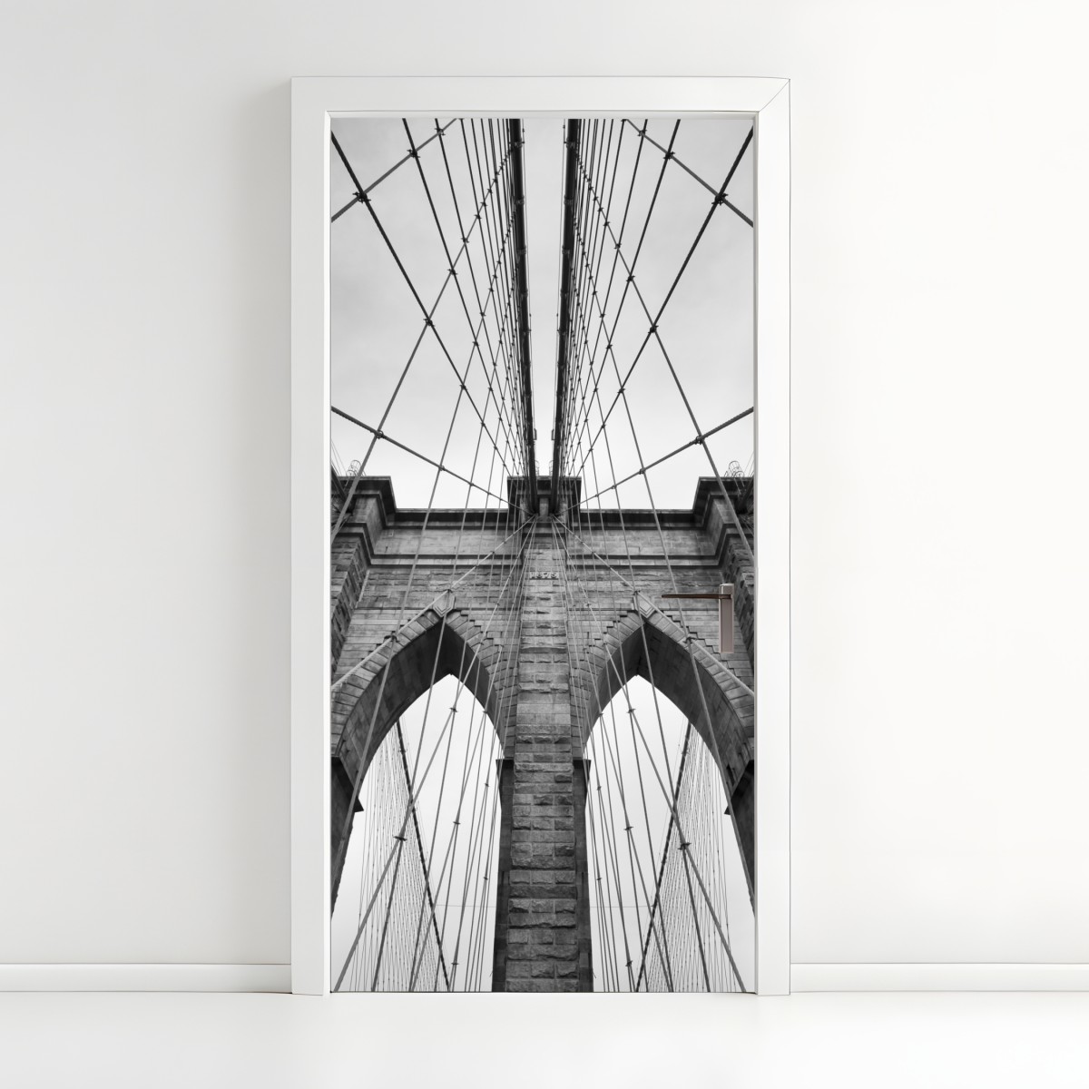 Türaufkleber perspektive der Brooklyn Bridge in monochrom – Wallnifity®