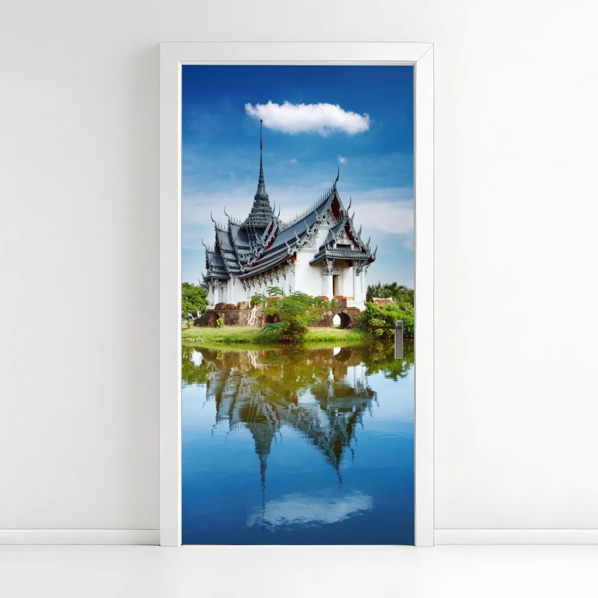 Türaufkleber Sanphet Prasat palast am spiegelnden see – Wallnifity®