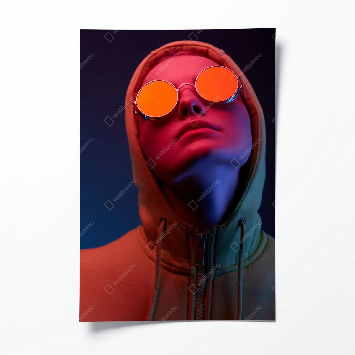 Poster neon-porträt mit runden sonnenbrillen – Wallnifity®
