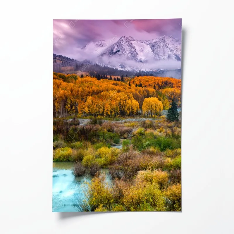 Poster sonnenaufgang über dem smaragdgrünen bergtal – Wallnifity®