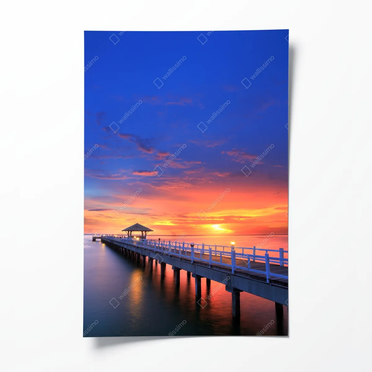 Poster mole bei sonnenuntergang am strand – Wallnifity®