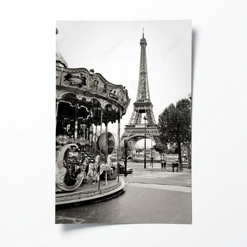 Poster ruhiger hölzerner steg durch grünen wald – Wallnifity®