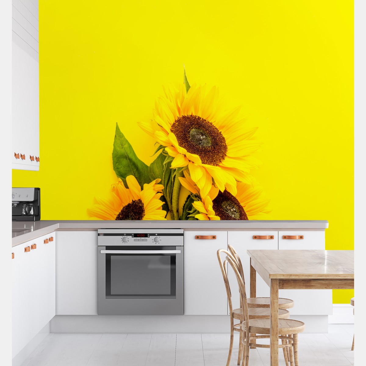 Fototapete leuchtender sonnenblumenstrauß auf gelbem hintergrund – Wallnifity®