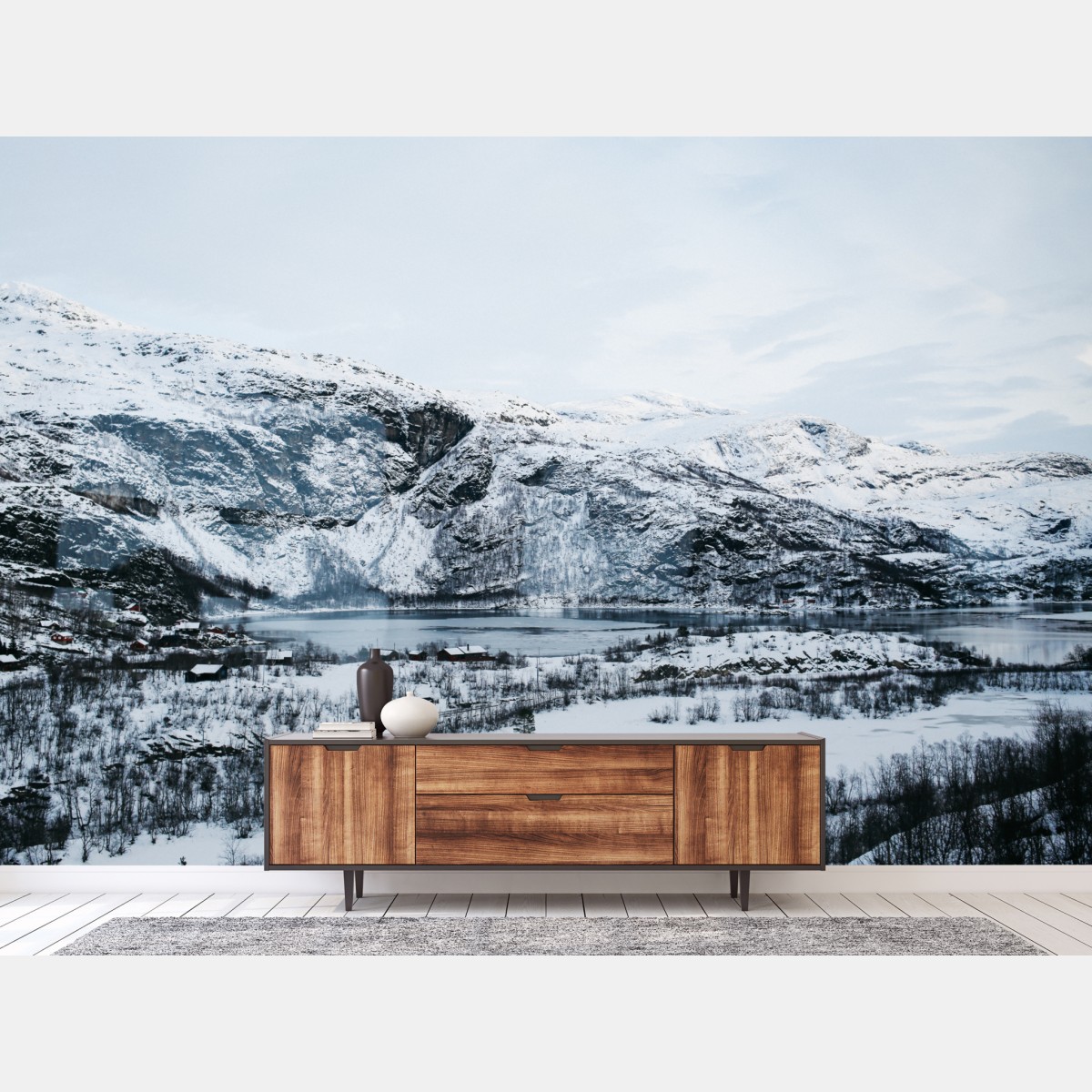 Fototapete ruhige winterliche berglandschaft über zugefrorenem see – Wallnifity®