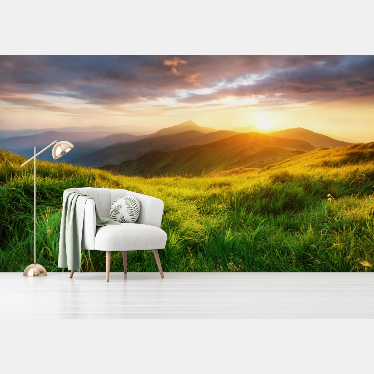 Fototapete sonnige bergwiese bei sonnenaufgang – Wallnifity®