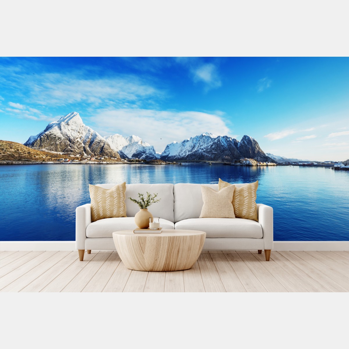Fototapete ruhige winterliche fjordlandschaft in Reine, Lofoten – Wallnifity®