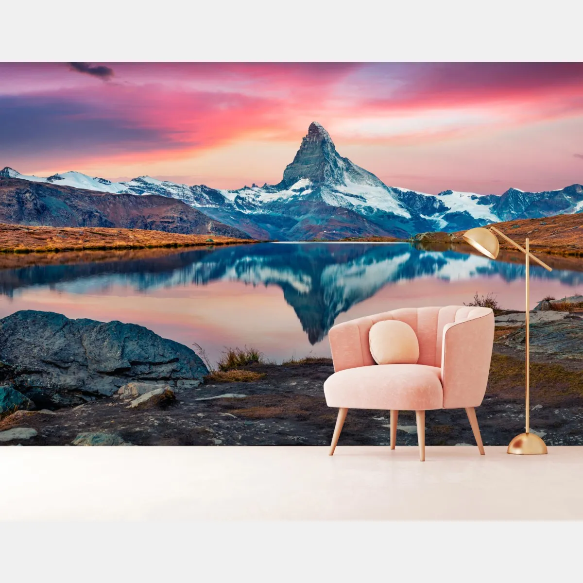Fototapete majestätisches Matterhorn spiegelt sich im Stellisee – Wallnifity®