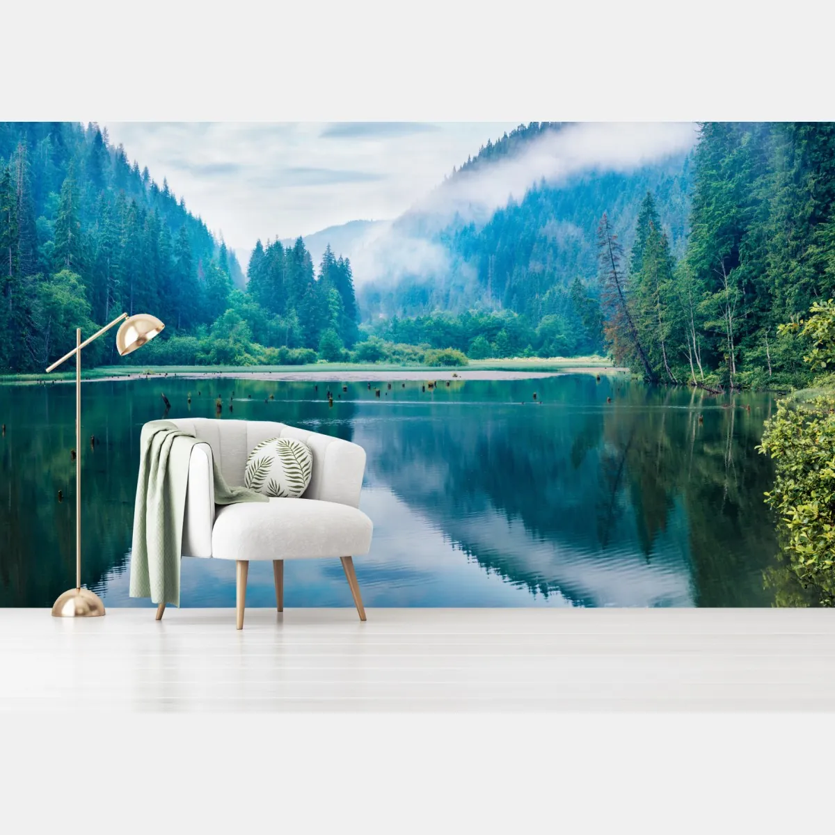 Fototapete nebliger morgen am see Lacu Rosu, Rumänien – Wallnifity®