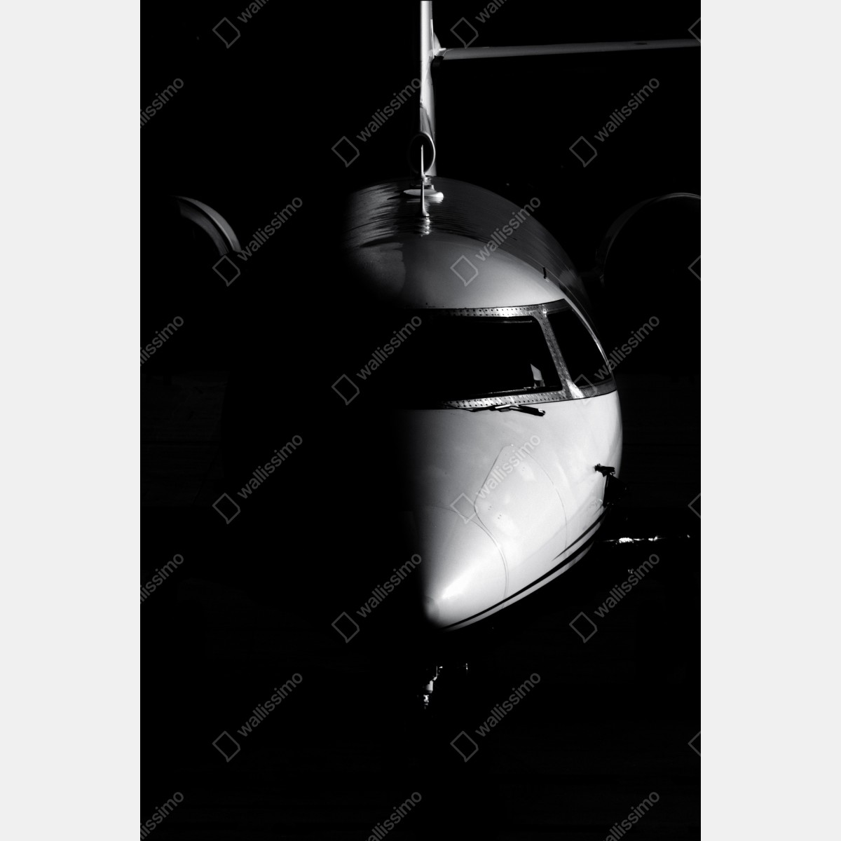 Leinwandbild monochromes porträt der flugzeugnase – Wallnifity® Leinwandbild monochromes porträt der flugzeugnase – Wallnifity®