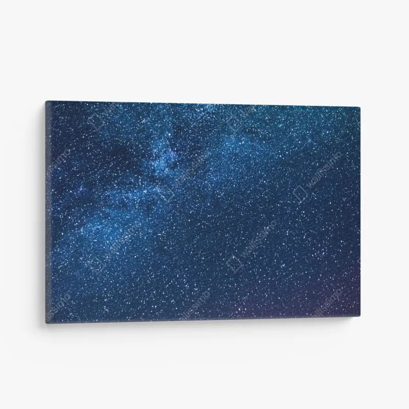 Leinwandbild tiefblauer nachthimmel mit milchstraße und sternschnuppe