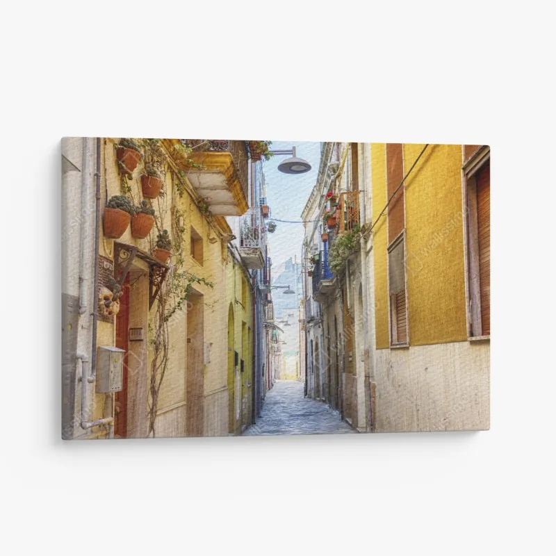 Leinwandbild sonnige gasse in Brindisi – Wallnifity® Leinwandbild sonnige gasse in Brindisi – Wallnifity®