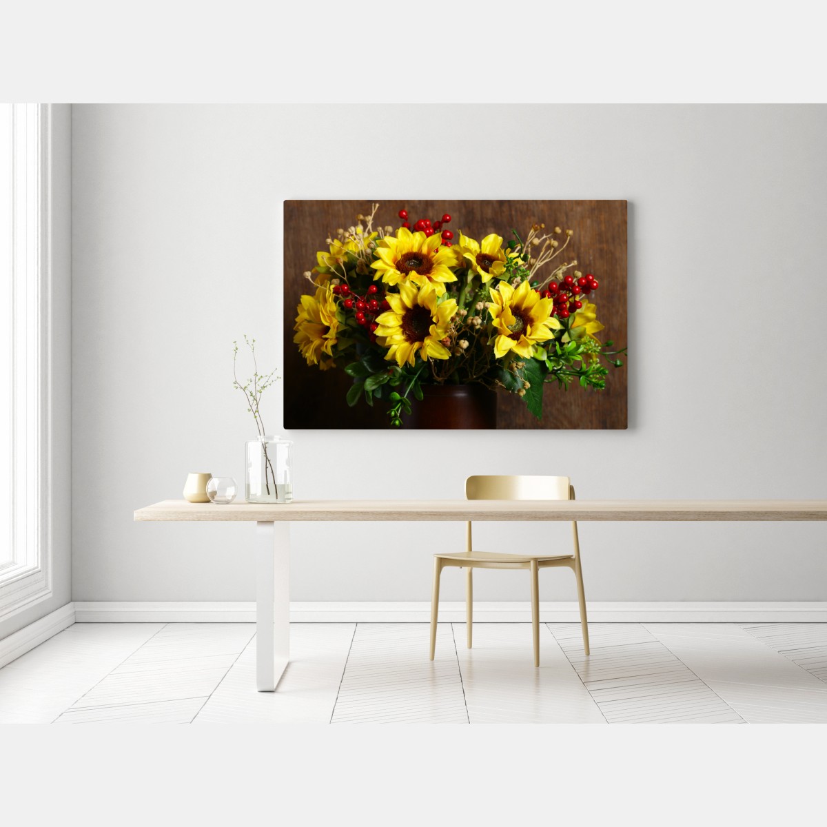 Leinwandbild herbstlicher sonnenblumenstrauß vor holzhintergrund – Wallnifity®